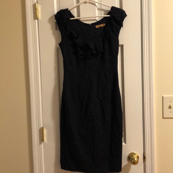 Rebecca Taylor Dresses & Skirts - Rebecca Taylor size 2 navy dress. Knee length.
